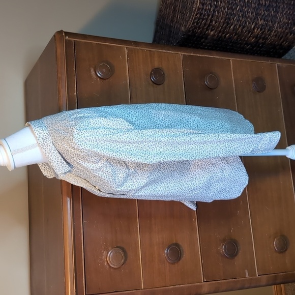 DULUTH TRADING CO Wms Medium White Navy Daisy Button Down Long Sleeve - Picture 8 of 13